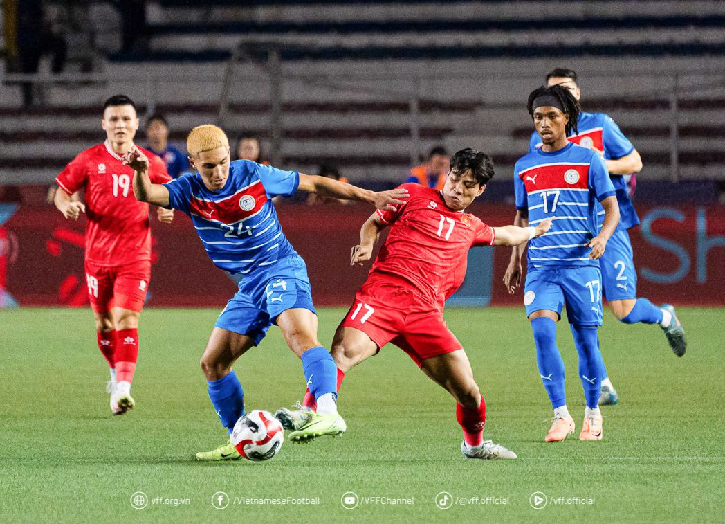 VAR khiến tuyển Việt Nam gặp kh&oacute; tại AFF Cup 2024- Ảnh 1.