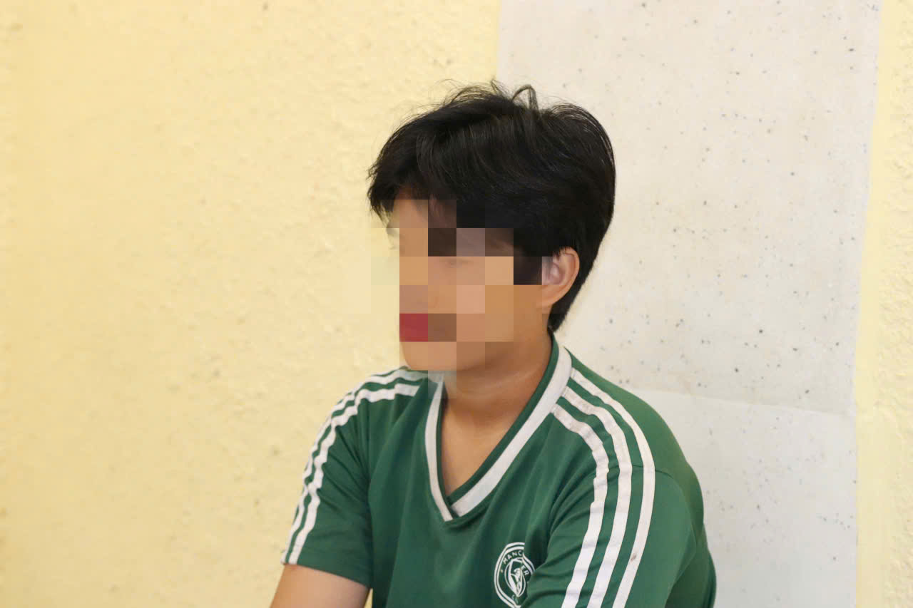 Hai thiếu ni&ecirc;n thản nhi&ecirc;n đi chơi game sau khi giết người- Ảnh 1.