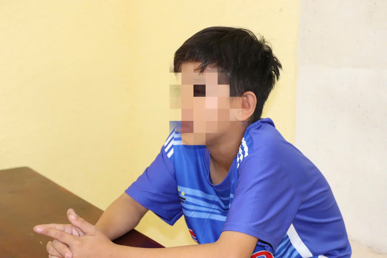 Hai thiếu ni&ecirc;n thản nhi&ecirc;n đi chơi game sau khi giết người- Ảnh 2.