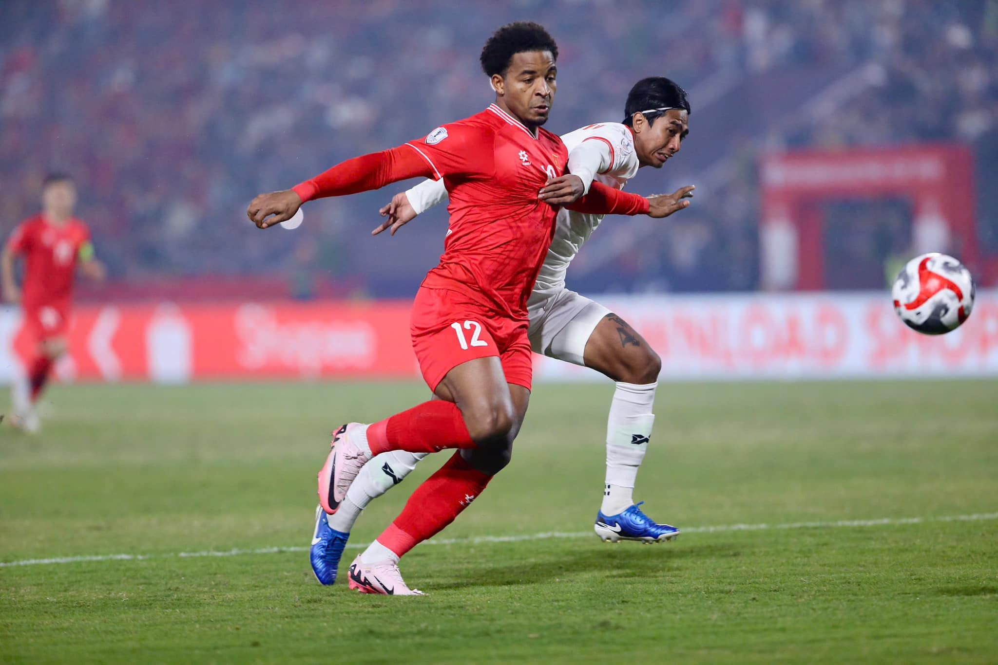 Tiền đạo nhập tịch Nguyễn Xu&acirc;n Son v&agrave; chuyện khởi nghiệp từ đ&ocirc;i gi&agrave;y r&aacute;ch- Ảnh 2.