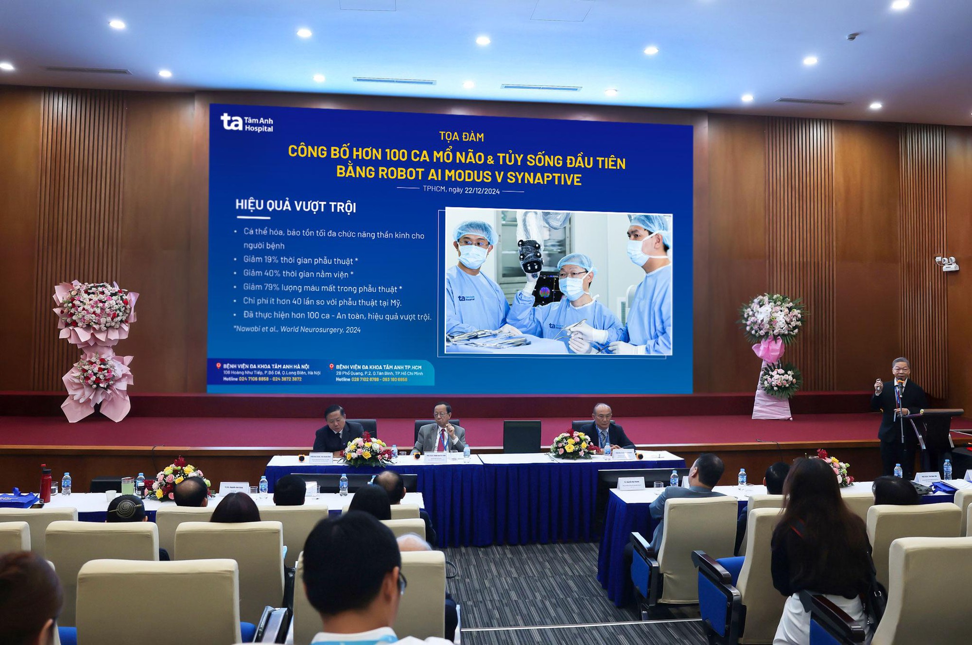 Bệnh viện Đa khoa T&acirc;m Anh TP.HCM c&ocirc;ng bố 100 ca mổ n&atilde;o, tủy sống th&agrave;nh c&ocirc;ng bằng robot AI- Ảnh 1.