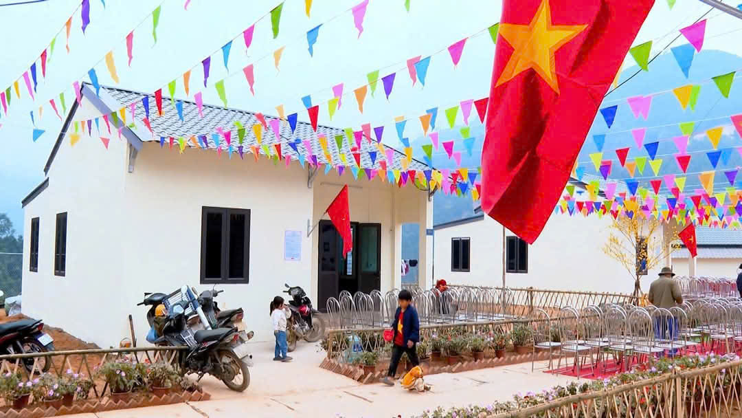 Thủ tướng: "Sự sống nảy sinh từ c&aacute;i chết" ở L&agrave;ng Nủ, Nậm T&ocirc;ng, Kho V&agrave;ng- Ảnh 9.