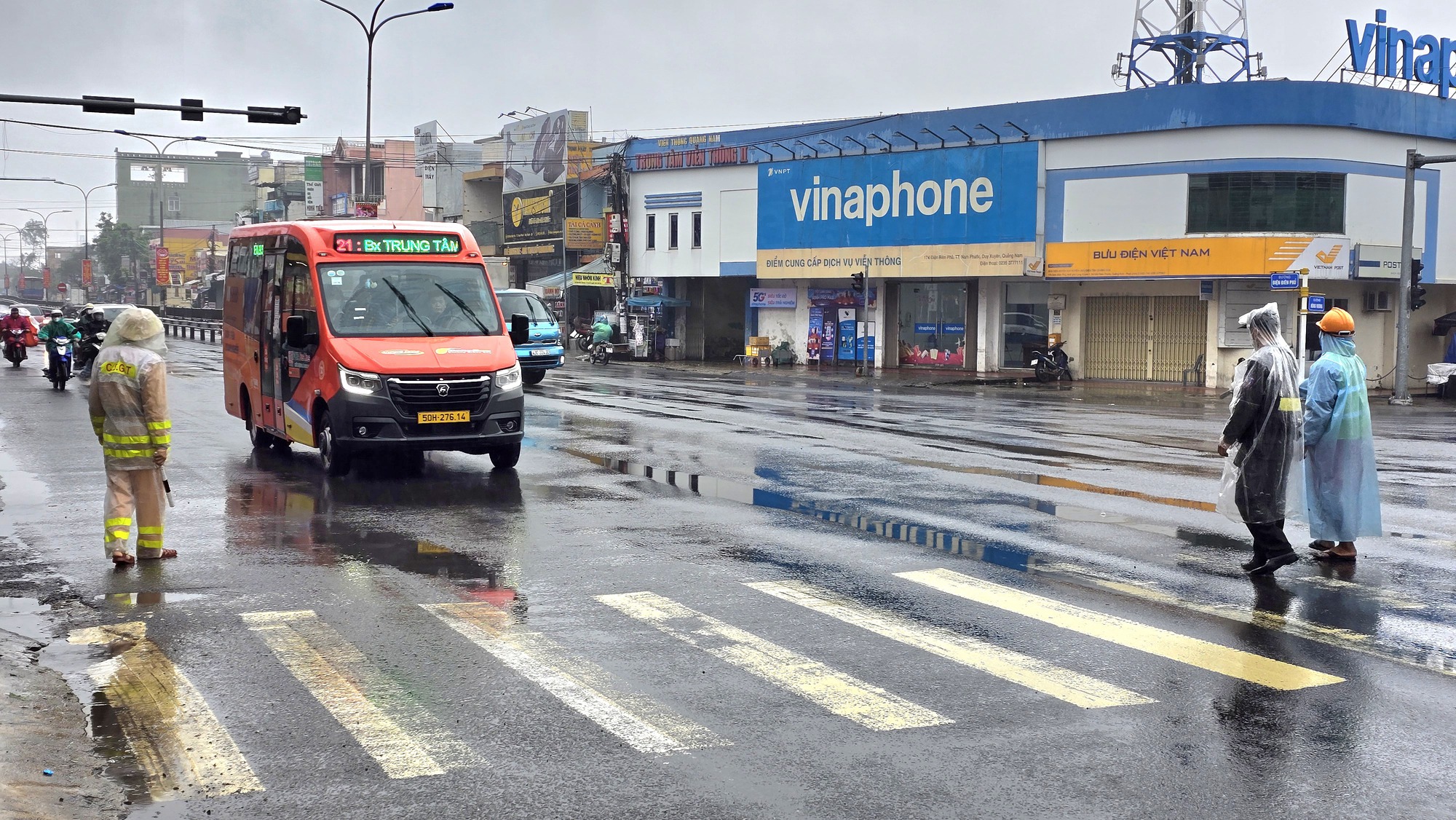 Tạm cấm lưu thông qua cầu Câu Lâu mới để sửa chữa, các ô tô lưu thông thế nào?- Ảnh 12. Tạm cấm lưu thông qua cầu Câu Lâu mới để sửa chữa, các ô tô lưu thông thế nào?- Ảnh 12.