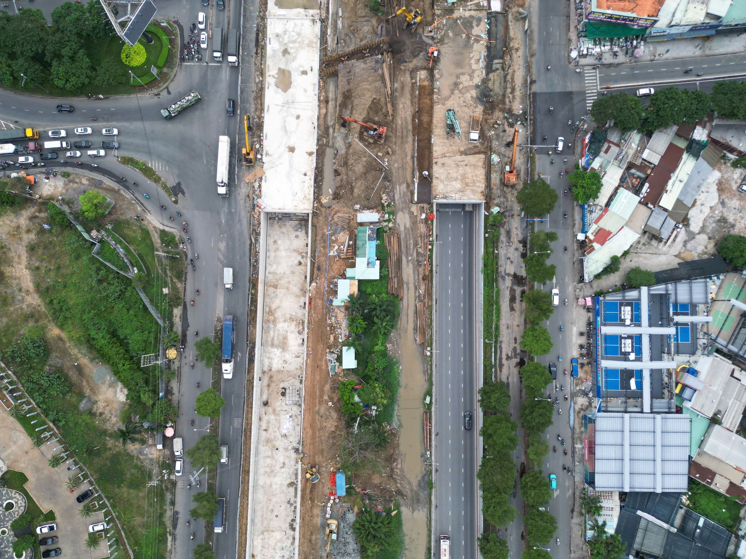 Điểm danh loạt dự &aacute;n chuẩn bị th&ocirc;ng xe cuối năm 2024 tại TP.HCM- Ảnh 2.