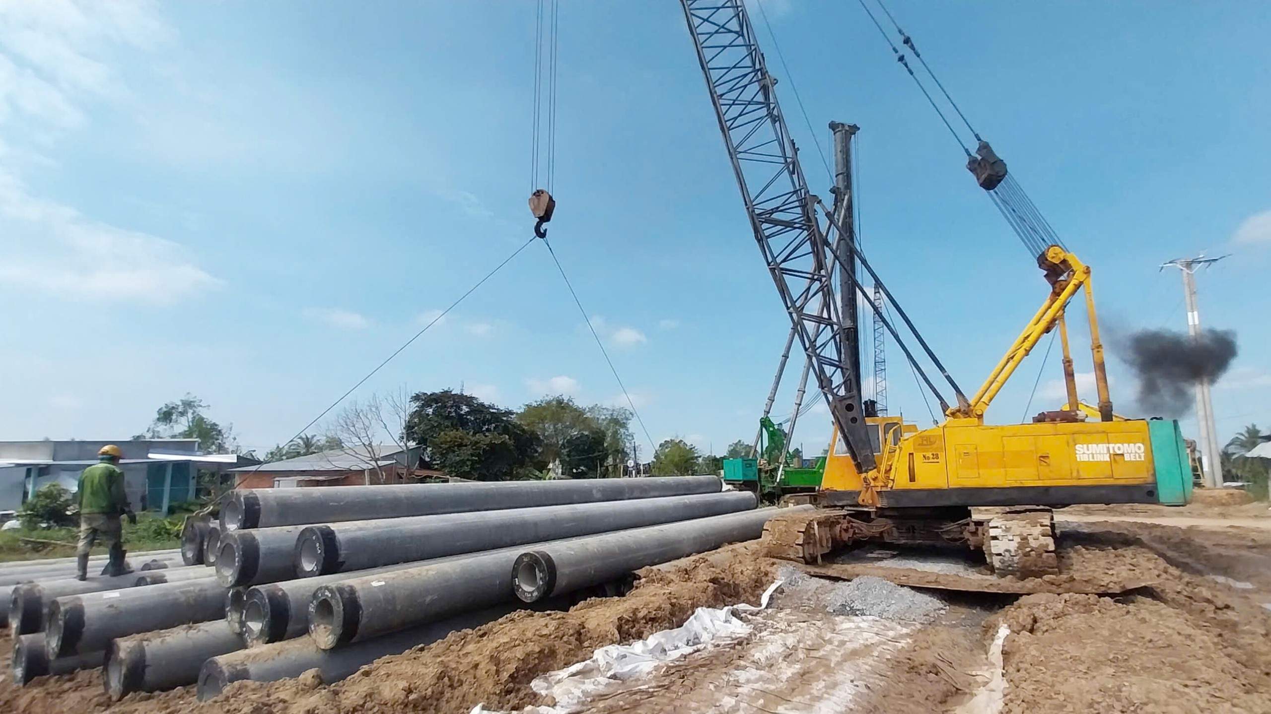 Thi c&ocirc;ng cao tốc Cao L&atilde;nh - An Hữu vẫn gặp kh&oacute; vướng mặt bằng- Ảnh 2.