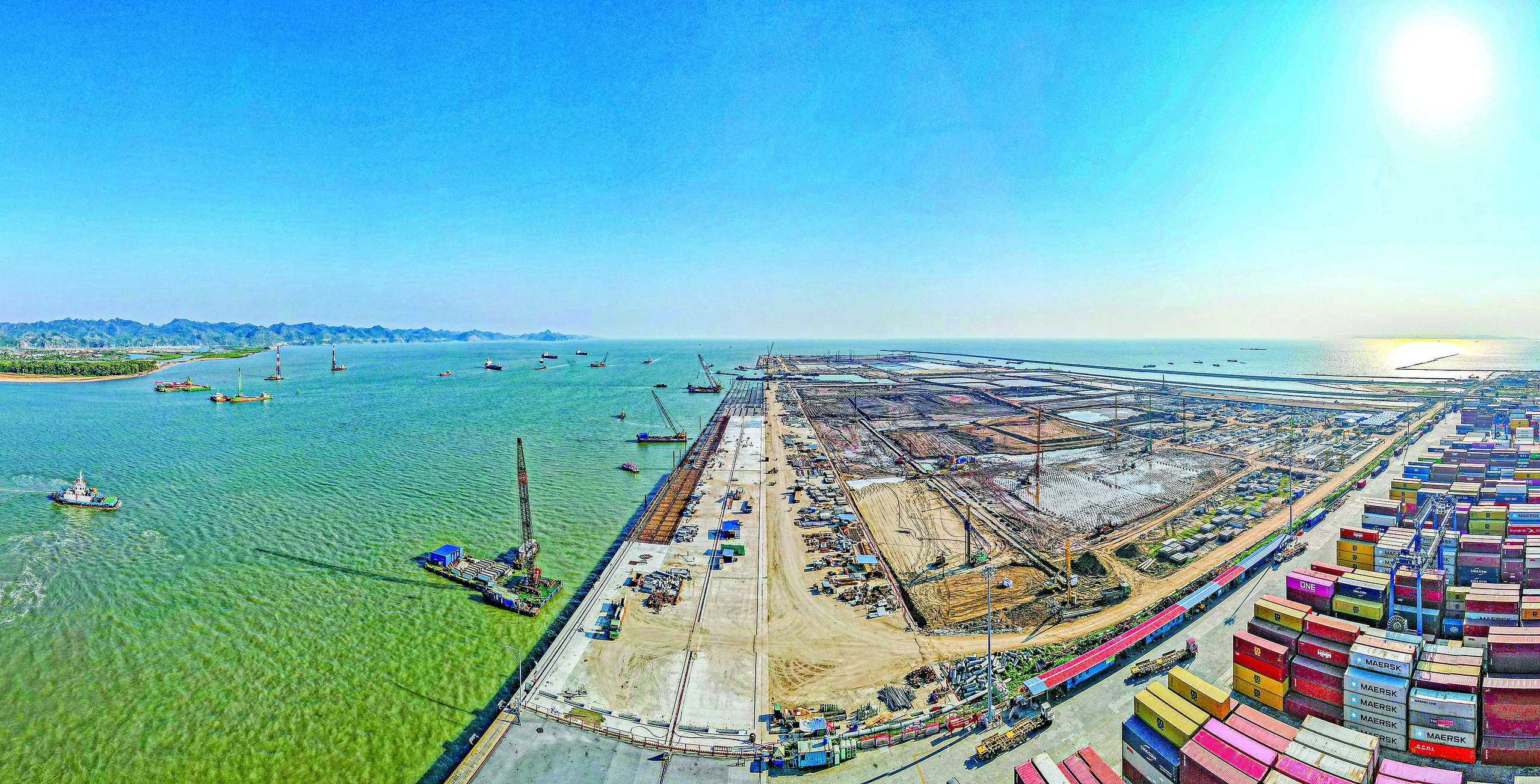 Ngành vận tải 80 năm đồng hành cùng đất nước- Ảnh 8. Ngành vận tải 80 năm đồng hành cùng đất nước- Ảnh 8.