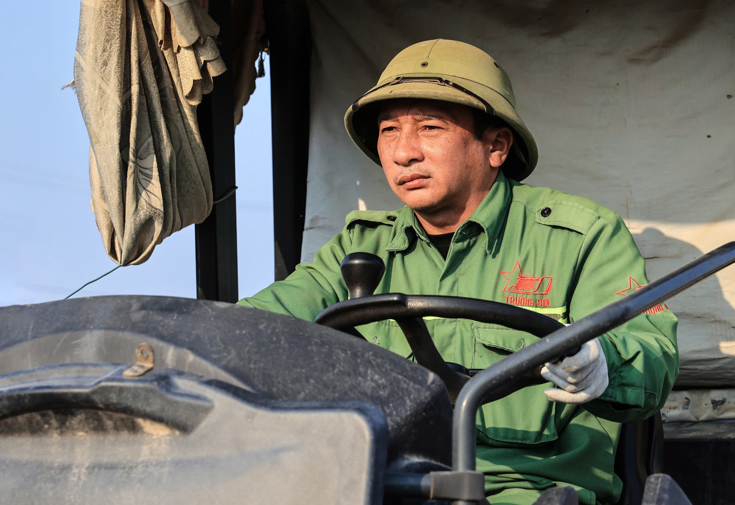 Toàn cảnh Vành đai 4 Vùng Thủ đô đoạn qua Mê Linh sau hơn một năm thi công- Ảnh 4. Toàn cảnh Vành đai 4 Vùng Thủ đô đoạn qua Mê Linh sau hơn một năm thi công- Ảnh 4.