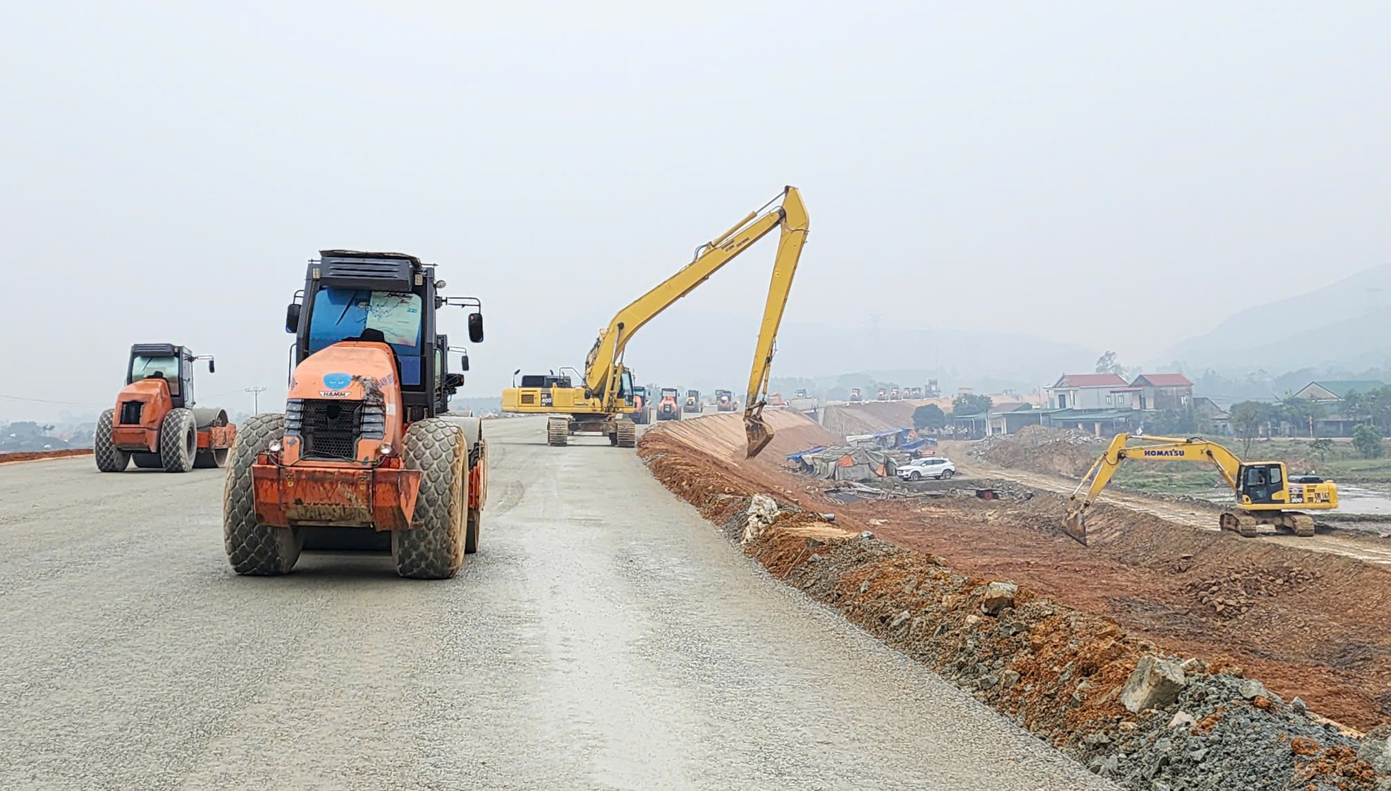 Thứ trưởng Nguyễn Duy L&acirc;m: Kh&ocirc;ng v&igrave; vội đạt th&agrave;nh t&iacute;ch m&agrave; đ&aacute;nh đổi chất lượng dự &aacute;n- Ảnh 2.