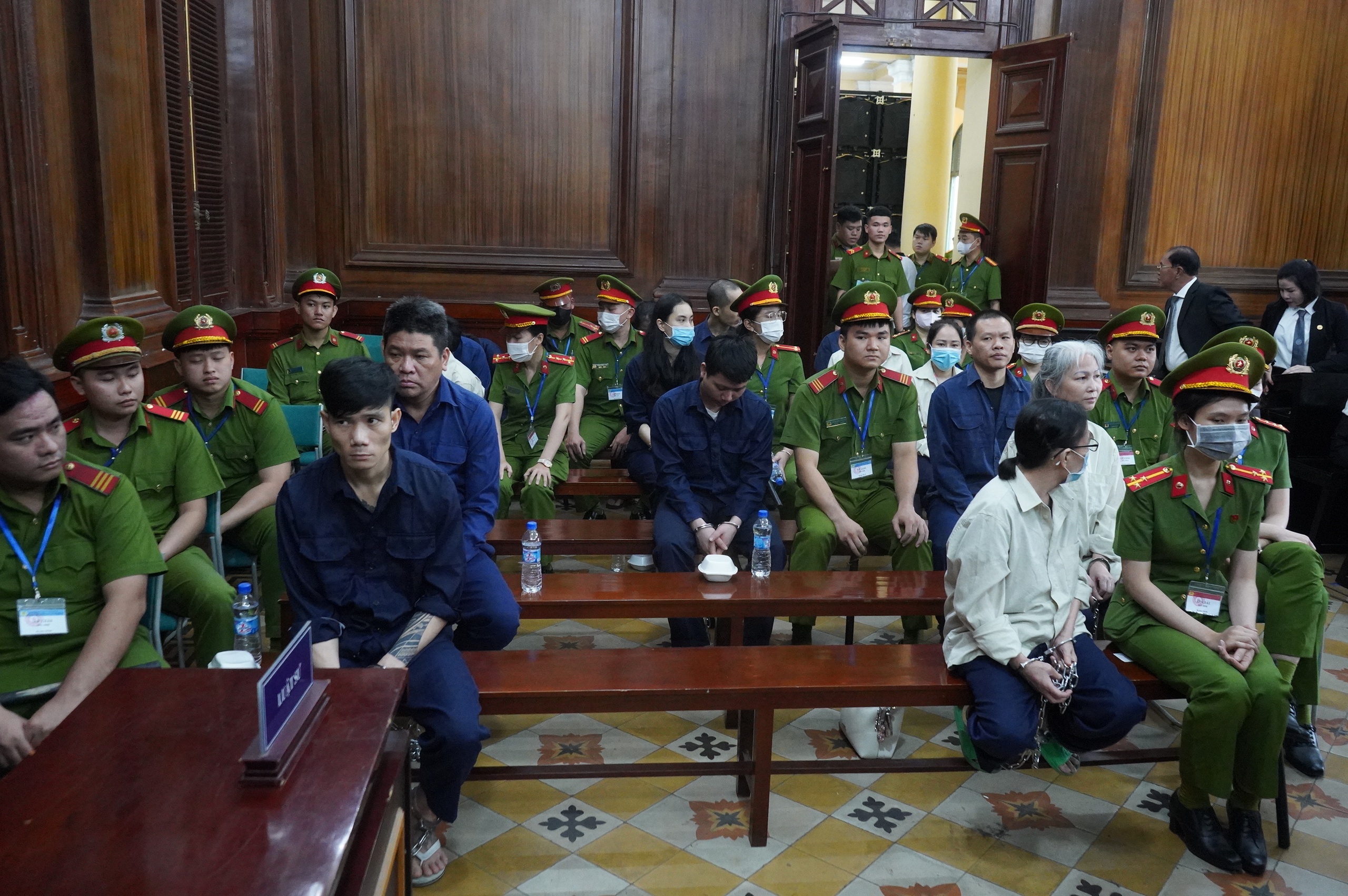 X&eacute;t xử b&agrave; tr&ugrave;m Oanh "H&agrave;" điều h&agrave;nh đường d&acirc;y 626kg ma t&uacute;y- Ảnh 2.