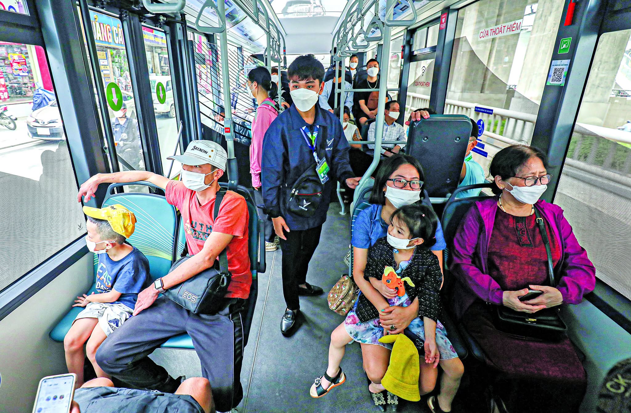 Nhìn lại một thập kỷ thực hiện chiến lược phát triển vận tải- Ảnh 2. Nhìn lại một thập kỷ thực hiện chiến lược phát triển vận tải- Ảnh 2.