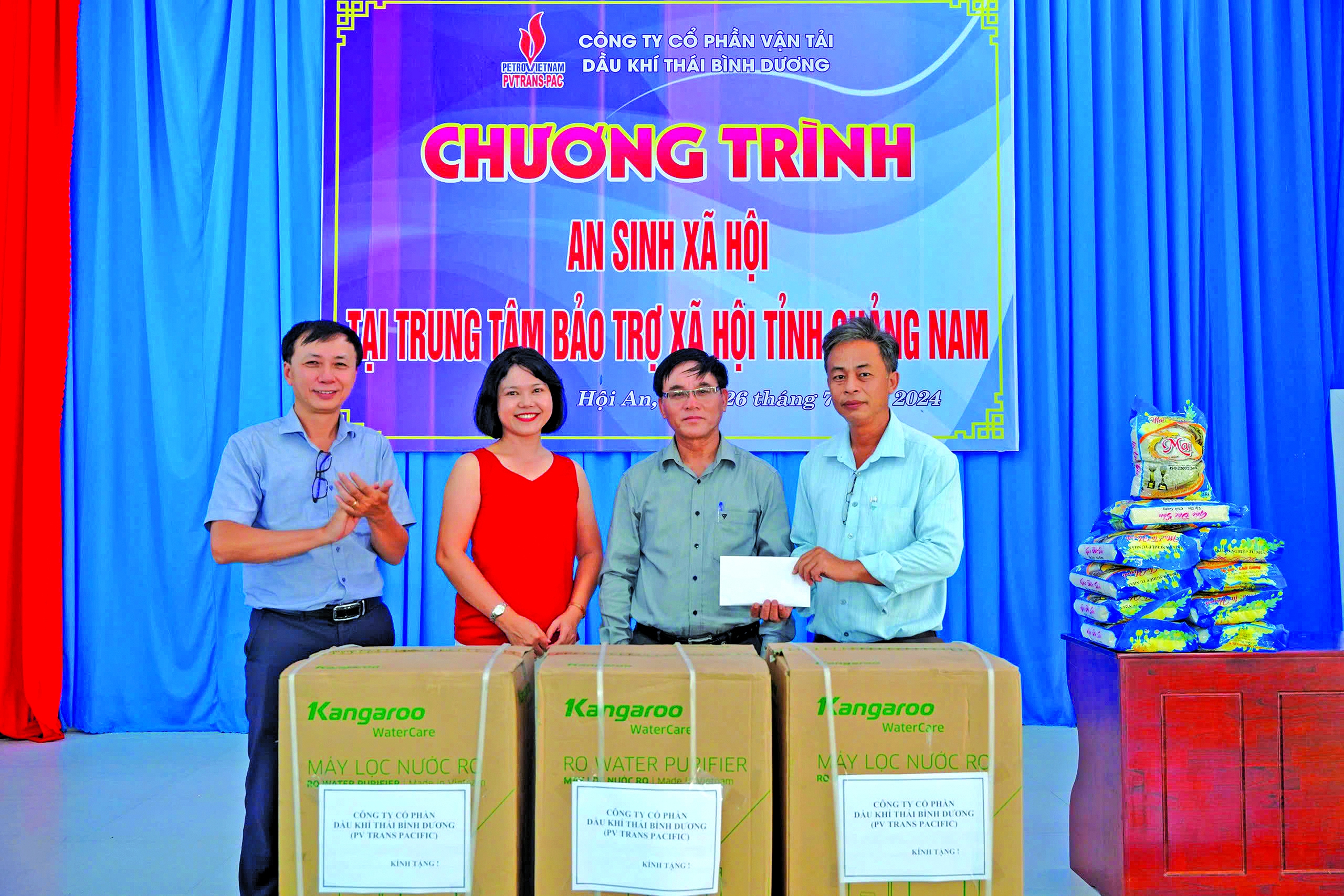 Nỗ lực v&igrave; h&agrave;nh tr&igrave;nh &ldquo;Vươn ra biển lớn"- Ảnh 4.