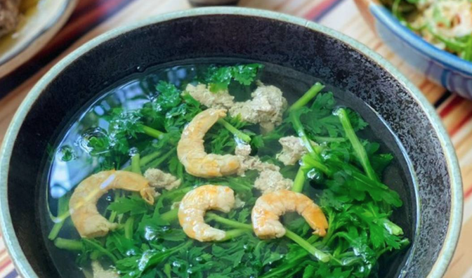 Loại rau "ho&agrave;ng đế" c&oacute; nhiều v&agrave;o mua đ&ocirc;ng, nấu kiểu n&agrave;y vừa ngon lại bổ dưỡng- Ảnh 2.
