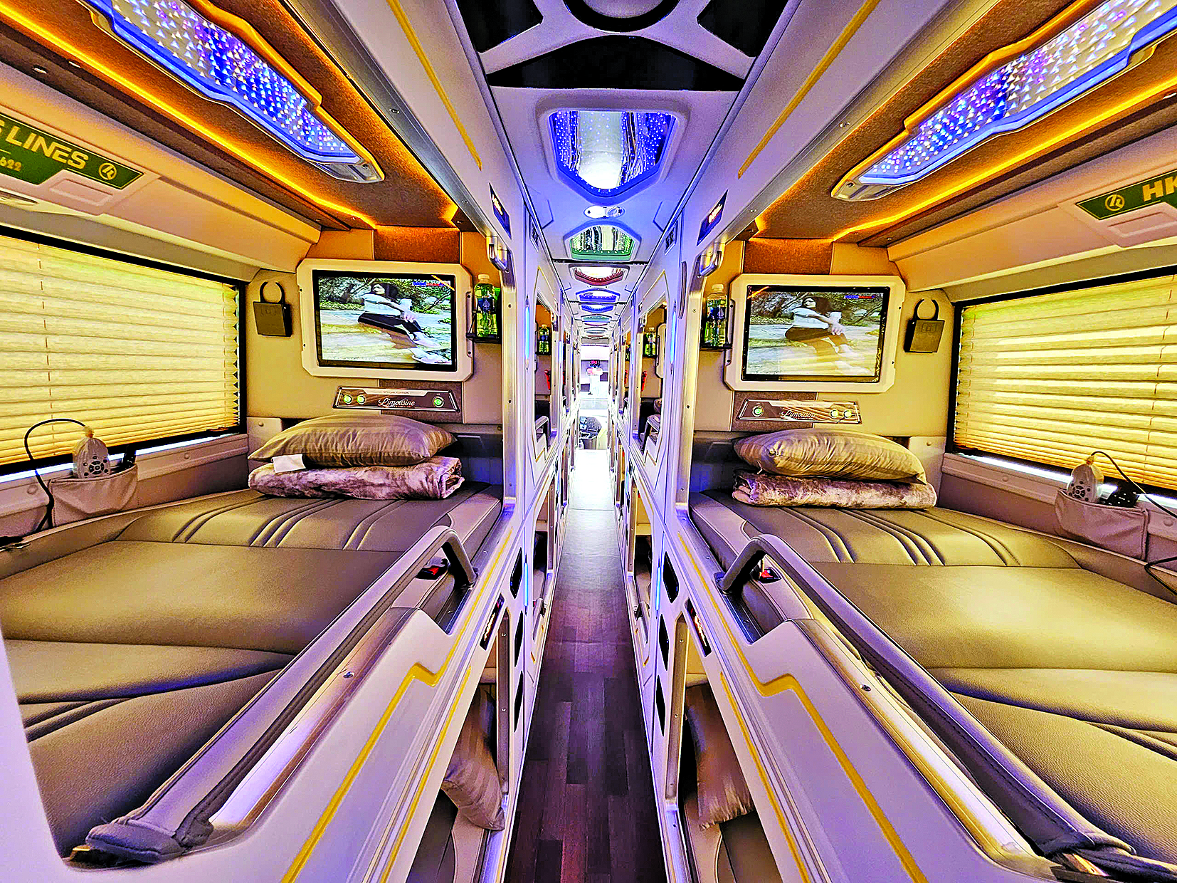 HK BusLines tận t&acirc;m tr&ecirc;n mọi h&agrave;nh tr&igrave;nh- Ảnh 2.