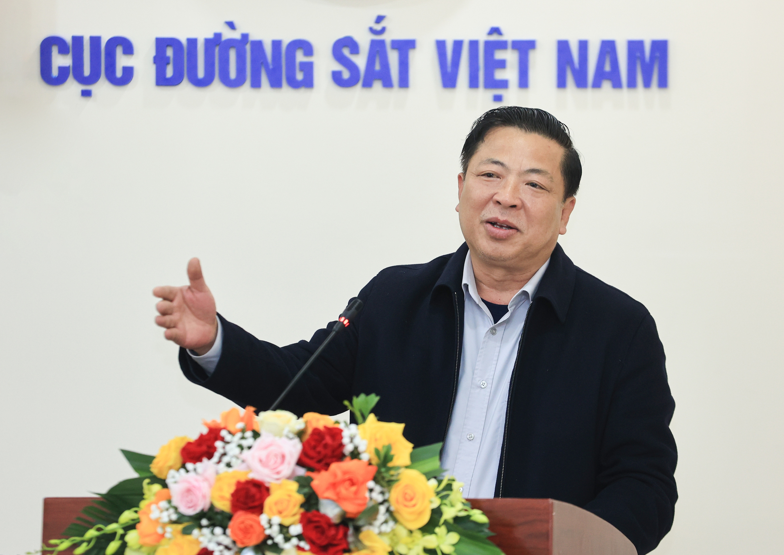 Bộ trưởng GTVT: Ch&uacute; trọng đ&agrave;o tạo nh&acirc;n lực, sẵn s&agrave;ng vận h&agrave;nh đường sắt tốc độ cao- Ảnh 1.