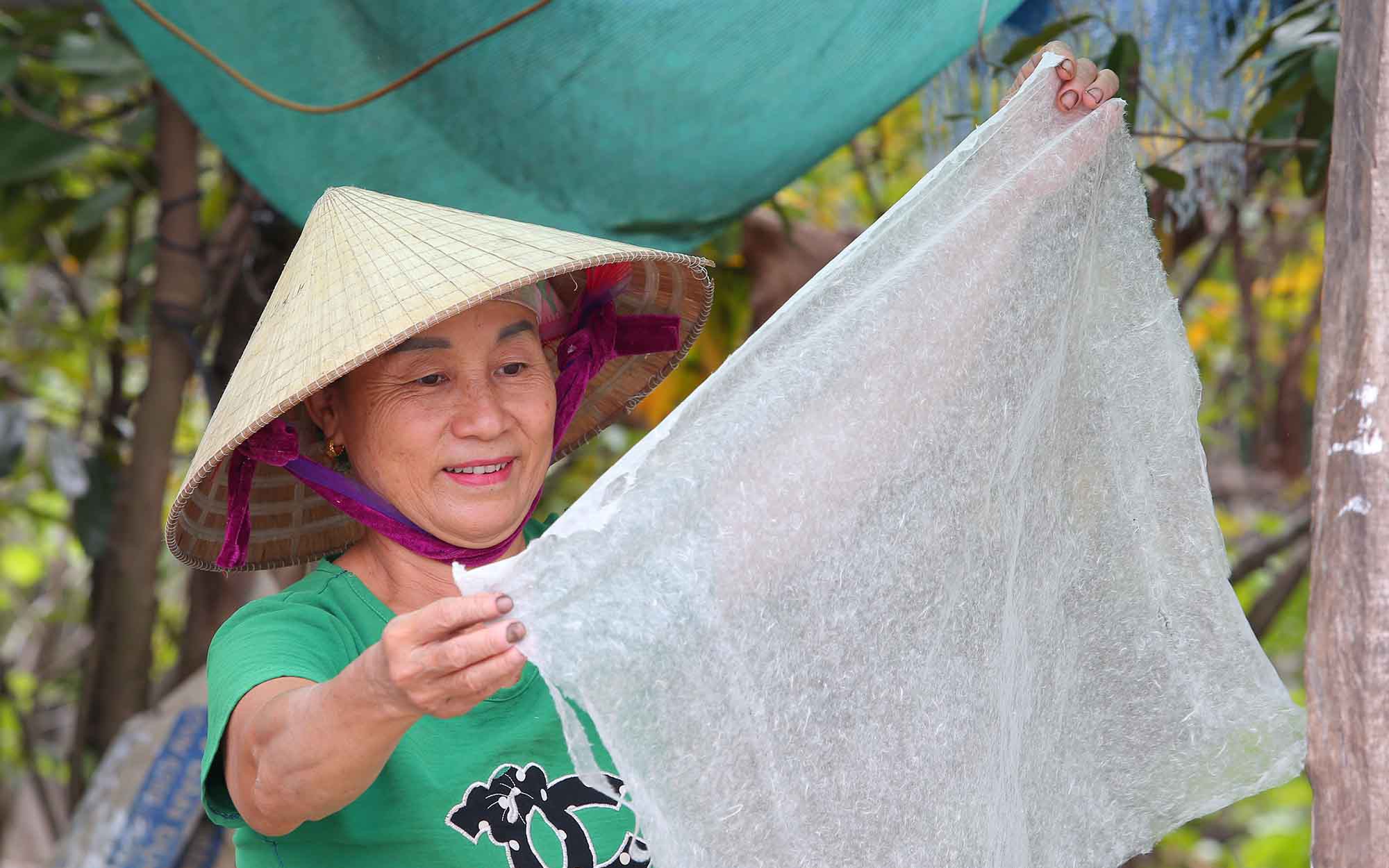 Mai một l&agrave;ng nghề giấy d&oacute; độc nhất xứ Nghệ