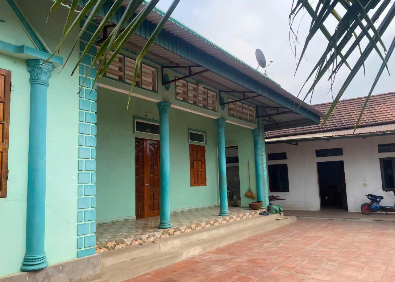 Hai vợ chồng tử vong bất thường tại nh&agrave; ri&ecirc;ng, thi thể nhiều thương t&iacute;ch- Ảnh 1.