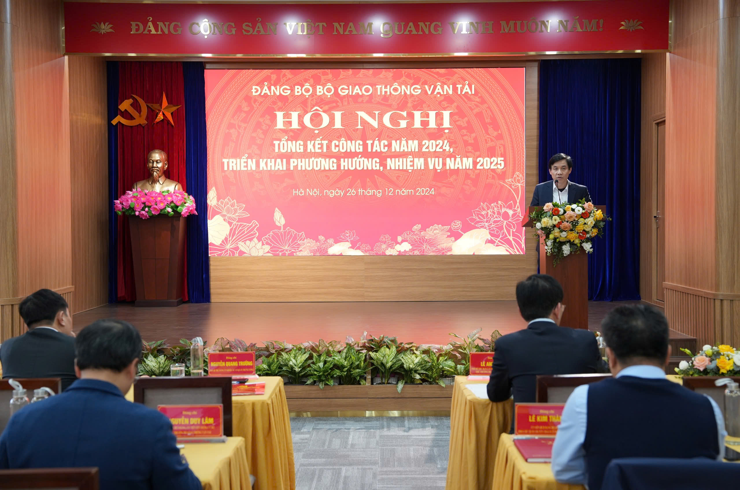 Đảng bộ Bộ GTVT l&atilde;nh đạo, chỉ đạo triển khai hiệu quả nhiệm vụ ch&iacute;nh trị  - Ảnh 1.