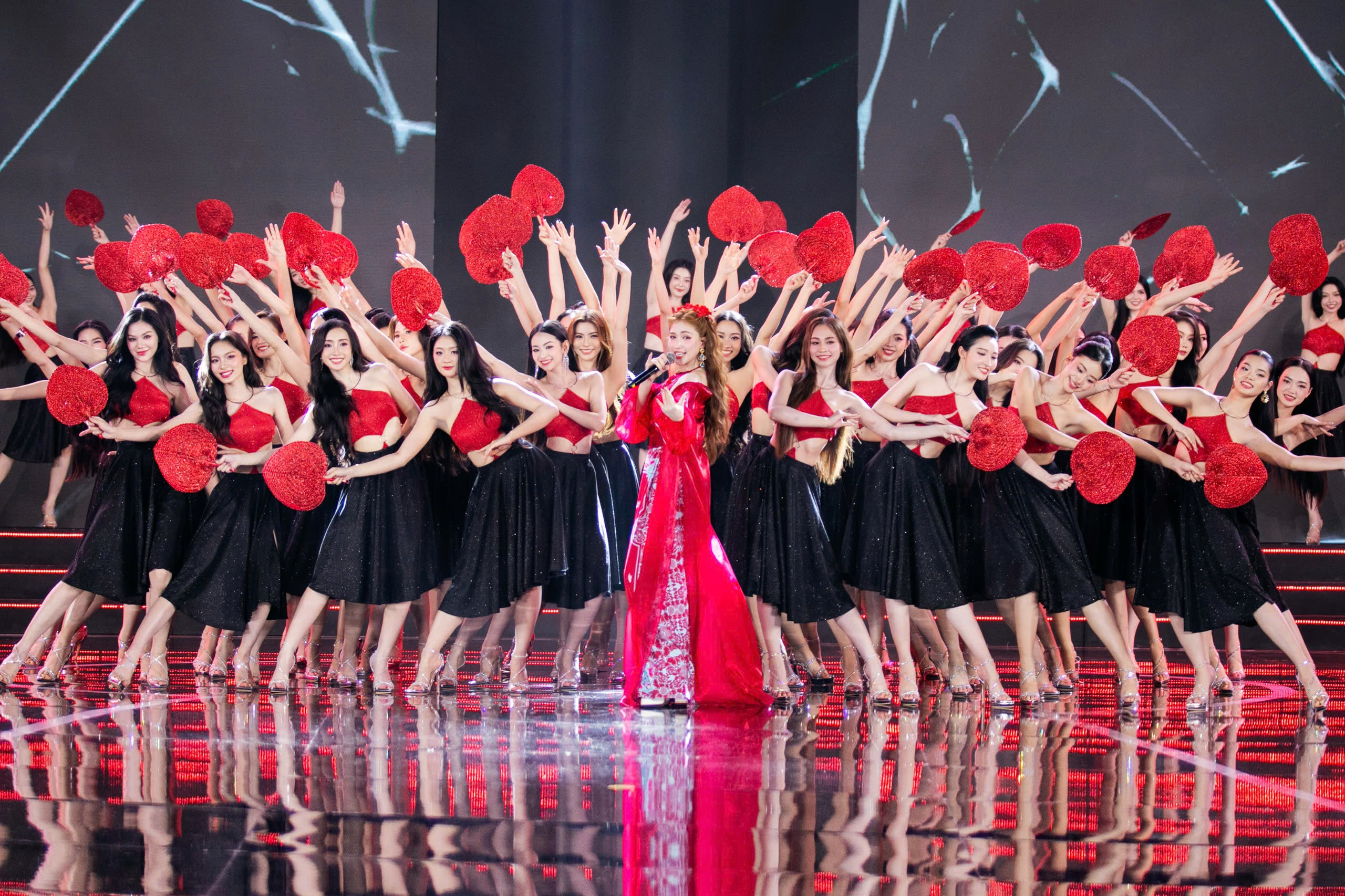 Hoa hậu Quốc gia Việt Nam 2024 gọi tên Nguyễn Ngọc Kiều Duy- Ảnh 35. Hoa hậu Quốc gia Việt Nam 2024 gọi tên Nguyễn Ngọc Kiều Duy- Ảnh 35.