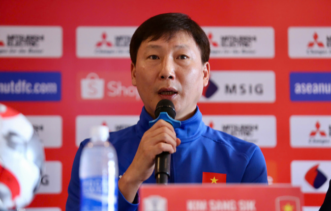 HLV Kim Sang-sik muốn c&oacute; điều tuyển Việt Nam chưa l&agrave;m được tại AFF Cup 2024- Ảnh 1.