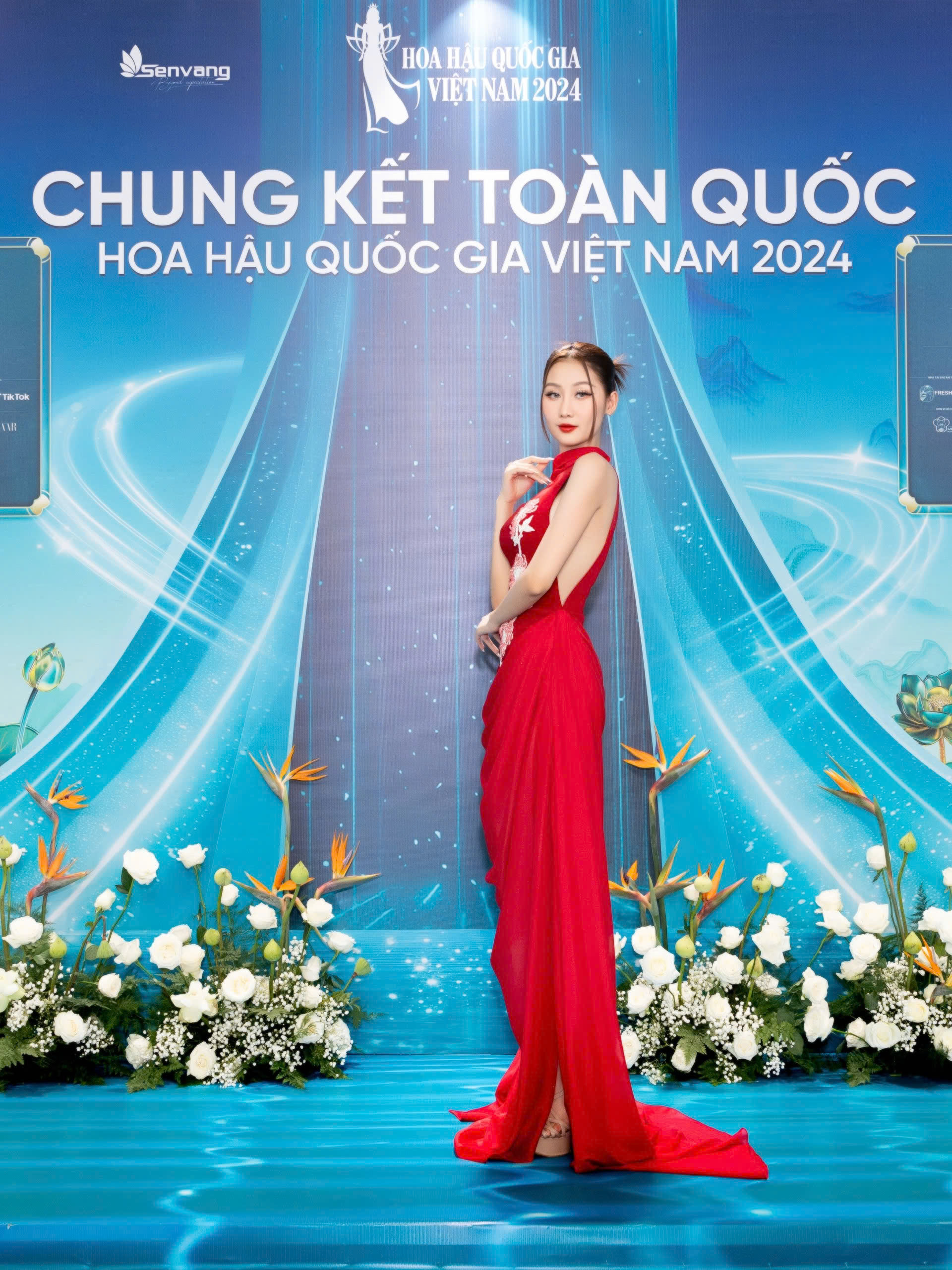 Rực rỡ dàn hoa, á hậu quốc tế tại thảm đỏ Chung kết Hoa hậu Quốc gia Việt Nam 2024- Ảnh 4. Rực rỡ dàn hoa, á hậu quốc tế tại thảm đỏ Chung kết Hoa hậu Quốc gia Việt Nam 2024- Ảnh 4.