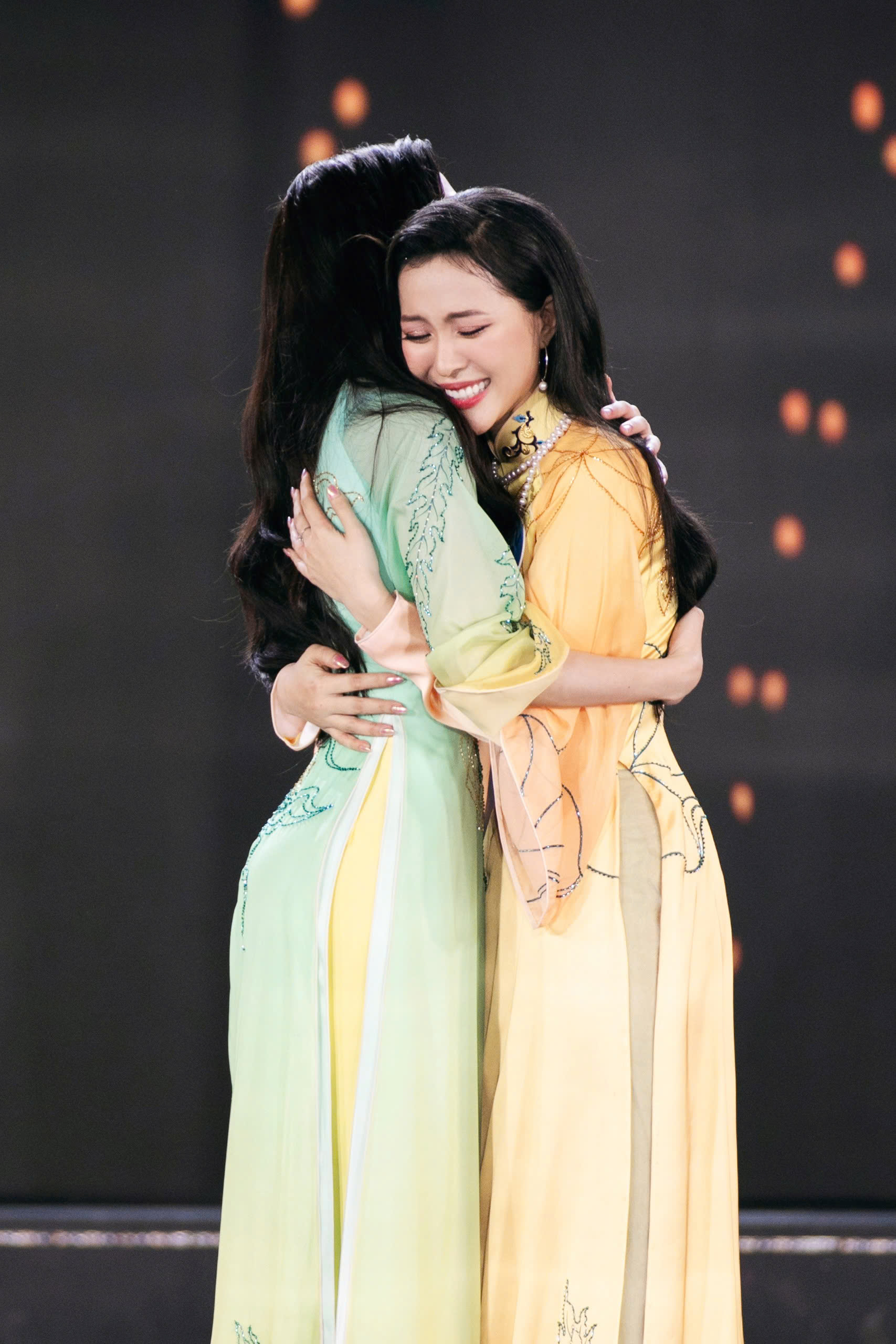 Kiều Duy l&ecirc;n ng&ocirc;i, Ban Gi&aacute;m khảo Hoa hậu Quốc gia Việt Nam 2024 đ&atilde; tranh luận ra sao?- Ảnh 6.