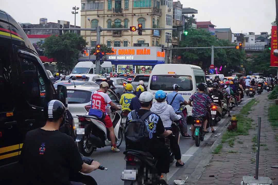 Điều chỉnh giao th&ocirc;ng n&uacute;t L&aacute;ng - Y&ecirc;n L&atilde;ng, người d&acirc;n đi lại thế n&agrave;o?- Ảnh 1.