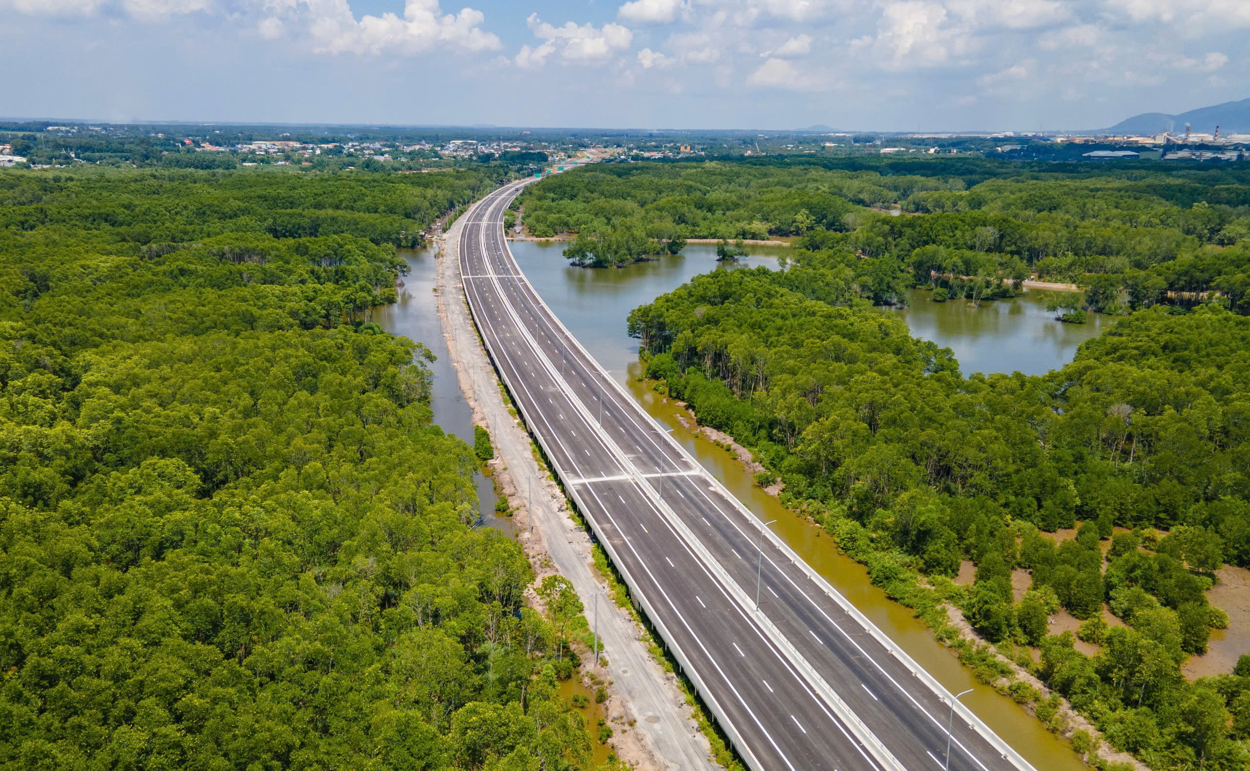Ngăn nguy cơ thiếu giao th&ocirc;ng kết nối s&acirc;n bay Long Th&agrave;nh: Tăng tốc triển khai quy hoạch- Ảnh 3.