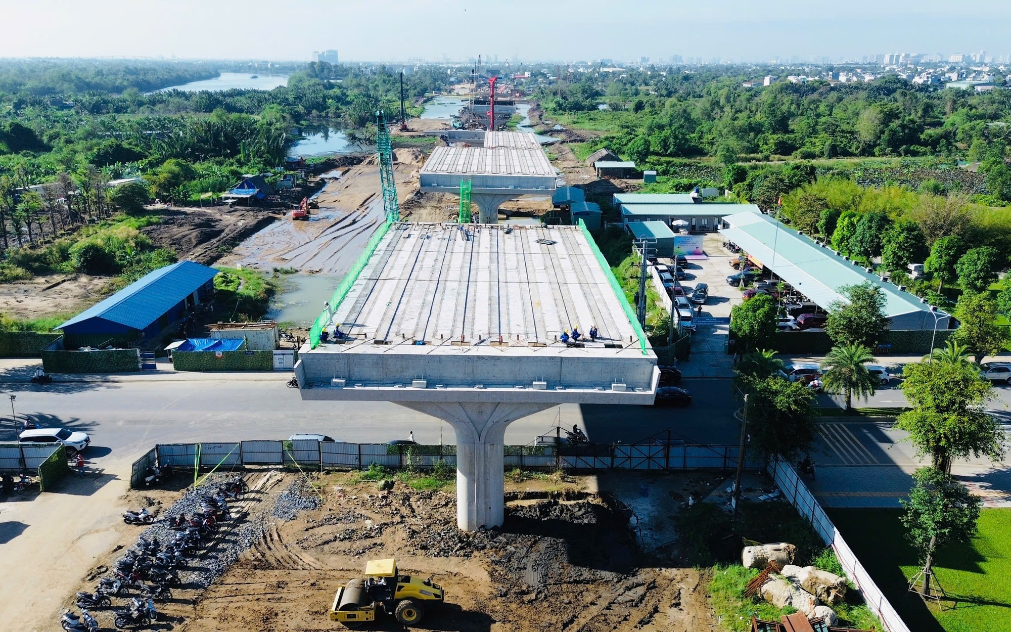 Xuy&ecirc;n lễ, xuy&ecirc;n Tết thi c&ocirc;ng V&agrave;nh đai 3 TP.HCM, th&ocirc;ng xe 15km cầu cạn năm 2025