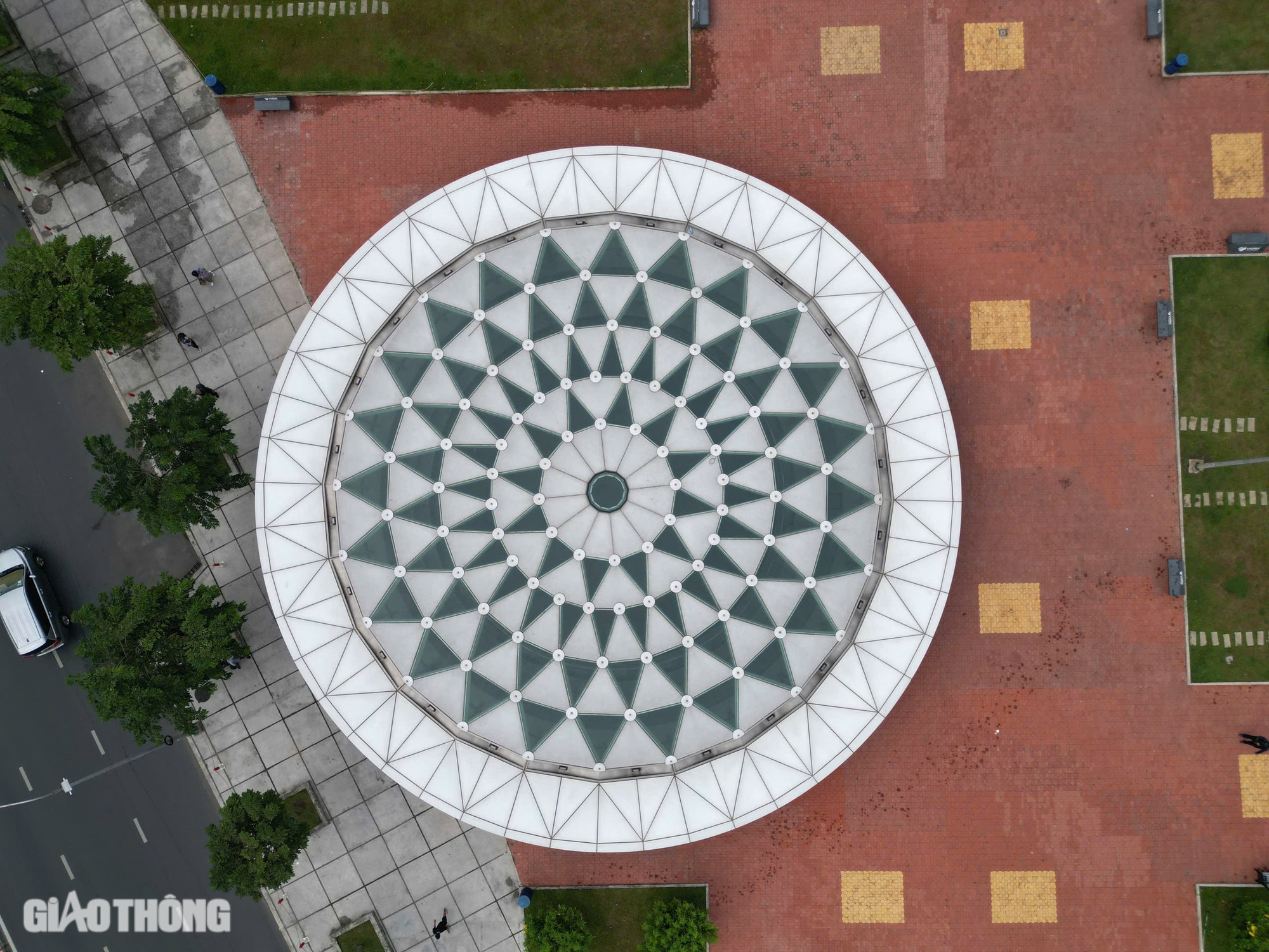 C&oacute; g&igrave; trong ga ngầm lớn nhất tuyến metro số 1 Bến Th&agrave;nh - Suối Ti&ecirc;n?- Ảnh 3.