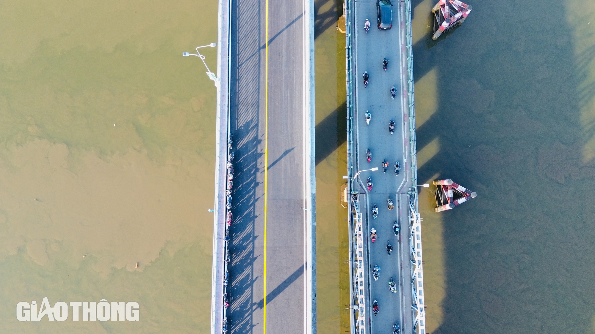 Thông xe cầu Phước Long, người dân khu nam TP.HCM bớt lo ùn tắc- Ảnh 7. Thông xe cầu Phước Long, người dân khu nam TP.HCM bớt lo ùn tắc- Ảnh 7.