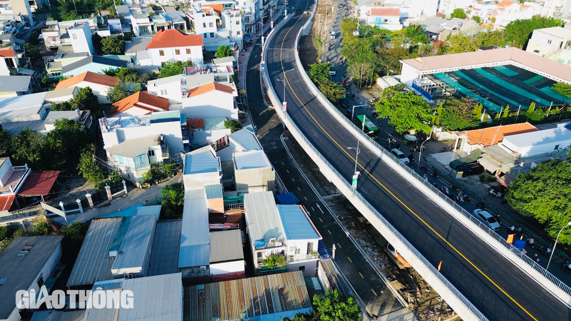 Thông xe cầu Phước Long, người dân khu nam TP.HCM bớt lo ùn tắc- Ảnh 10. Thông xe cầu Phước Long, người dân khu nam TP.HCM bớt lo ùn tắc- Ảnh 10.