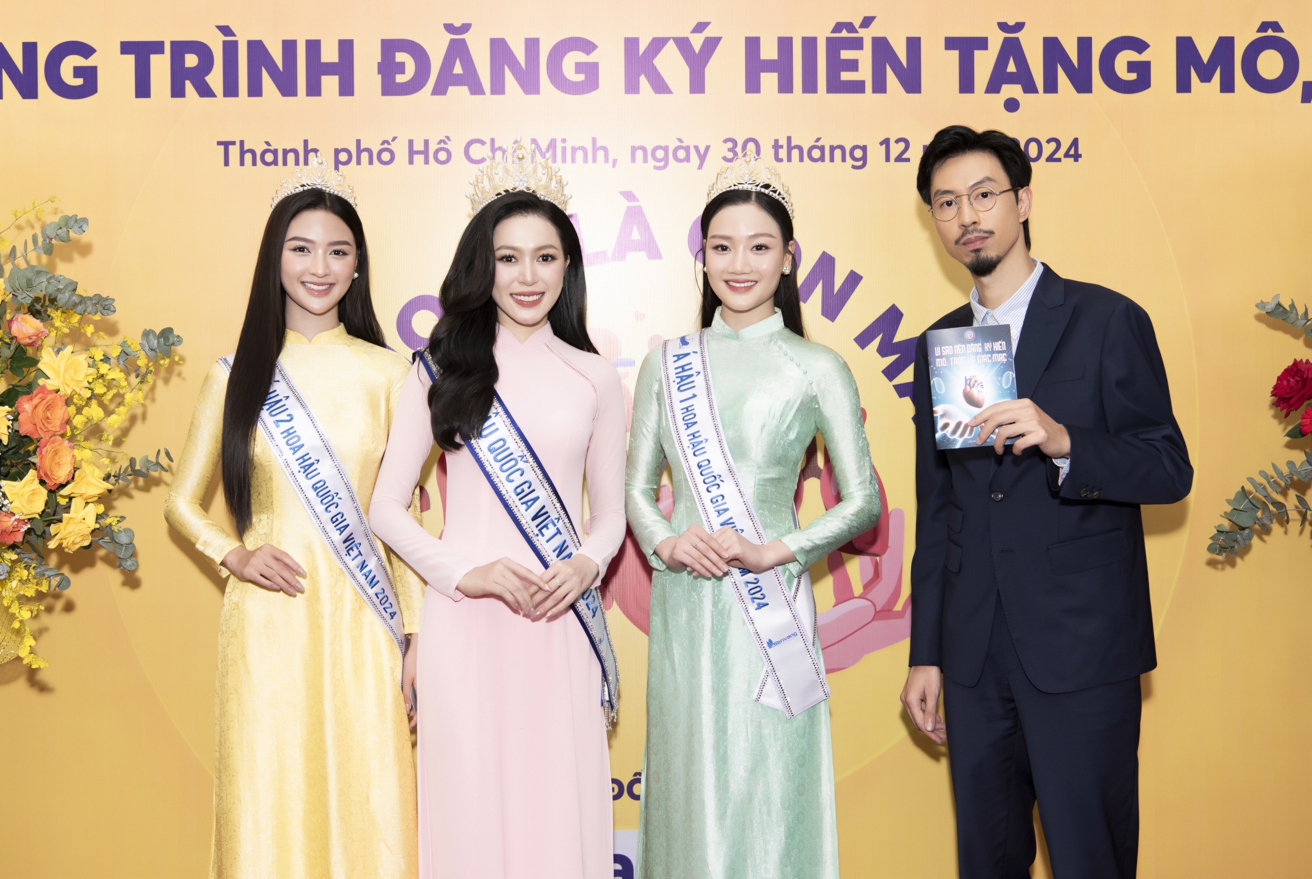 Hoa hậu Kiều Duy v&agrave; c&aacute;c &aacute; hậu Phương Thanh, Cẩm Ly đăng k&yacute; hiến tạng sau khi đăng quang- Ảnh 2.