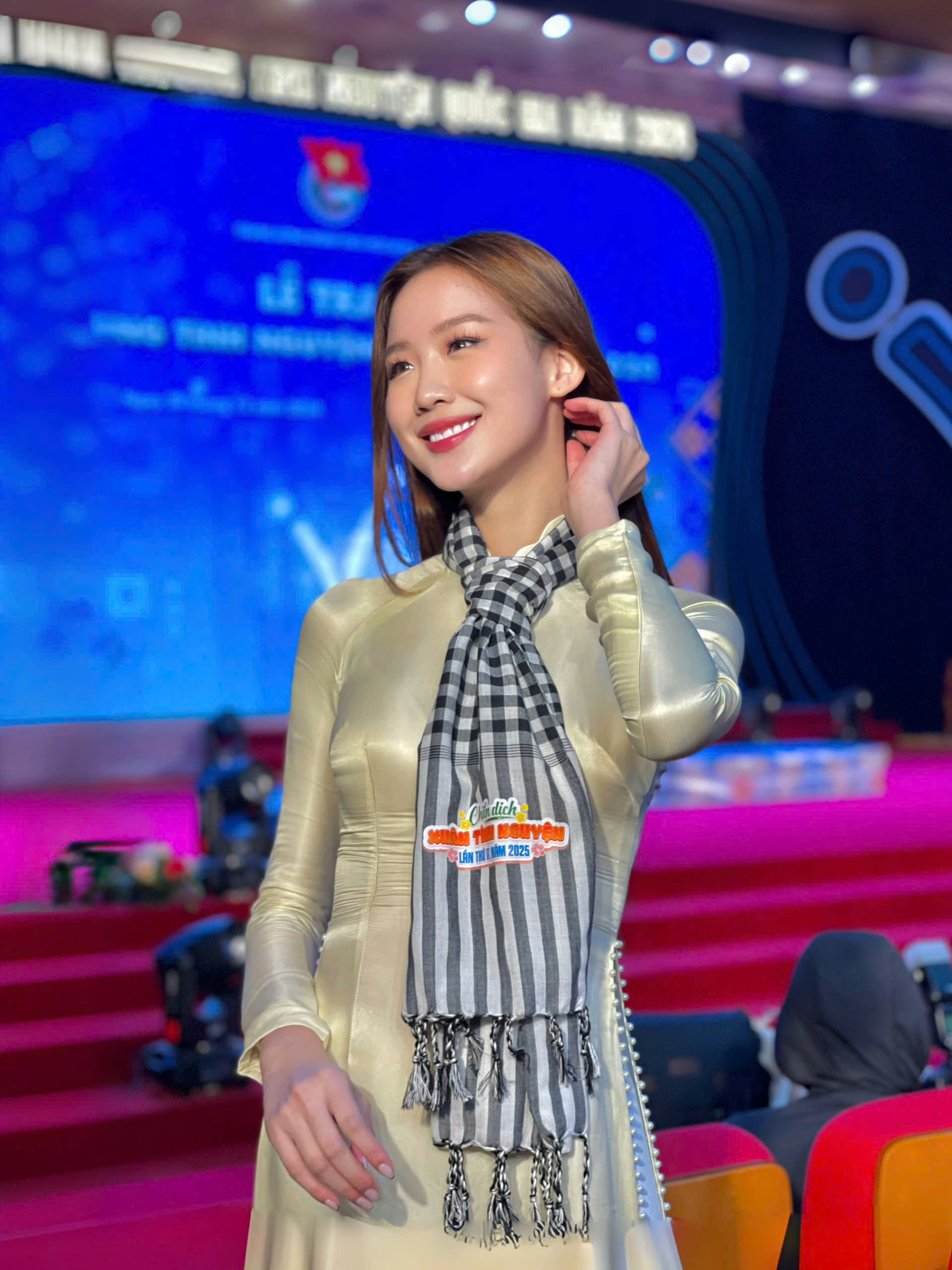 Hoa hậu L&ecirc; Nguyễn Bảo Ngọc được vinh danh tại Giải thưởng T&igrave;nh nguyện Quốc gia 2024- Ảnh 3.