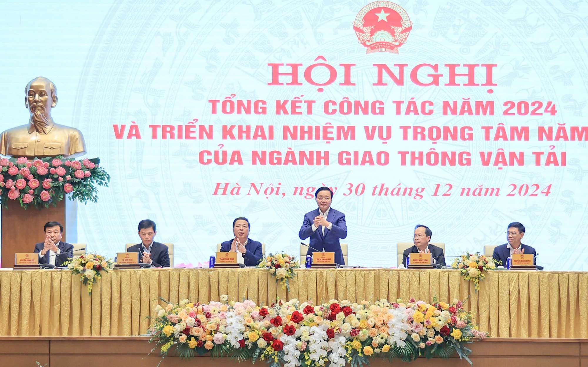 Ngành GTVT một năm nhiều điểm sáng- Ảnh 7. Phó Thủ tướng: Đất nước bước vào kỷ nguyên mới, ngành GTVT bước vào thời kỳ mới