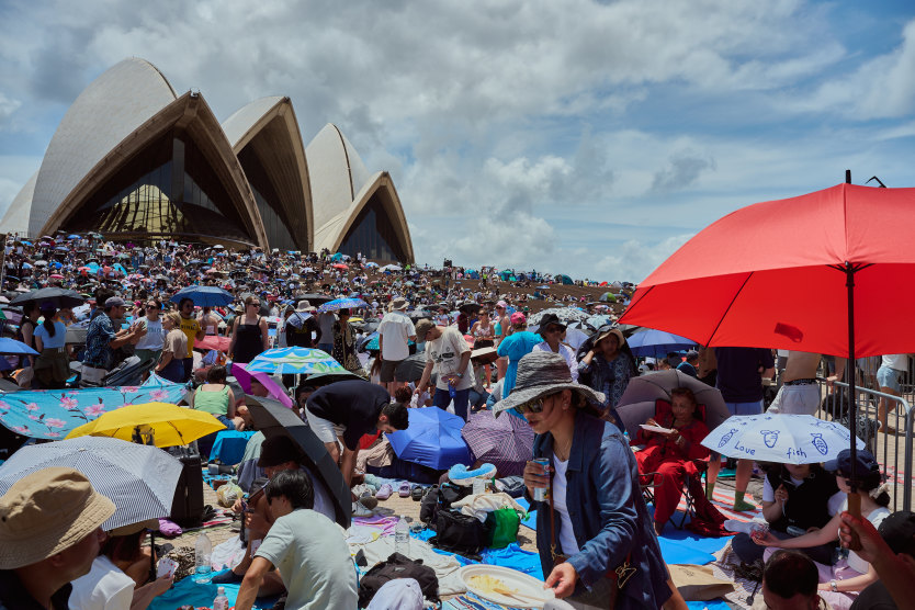 Những màn pháo hoa đầu tiên trên thế giới chào đón năm 2025- Ảnh 8. Những màn pháo hoa đầu tiên trên thế giới chào đón năm 2025- Ảnh 8.