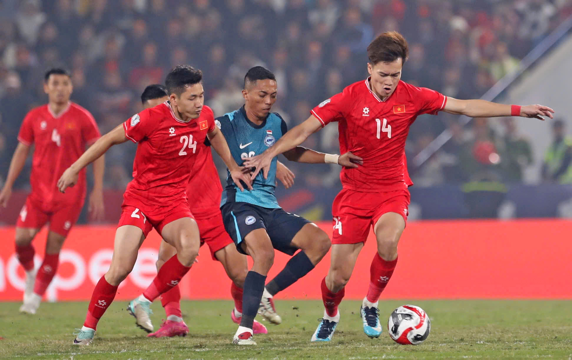 AFF Cup: Tuyển Việt Nam n&ecirc;n chơi thế n&agrave;o ở chung kết?- Ảnh 1.