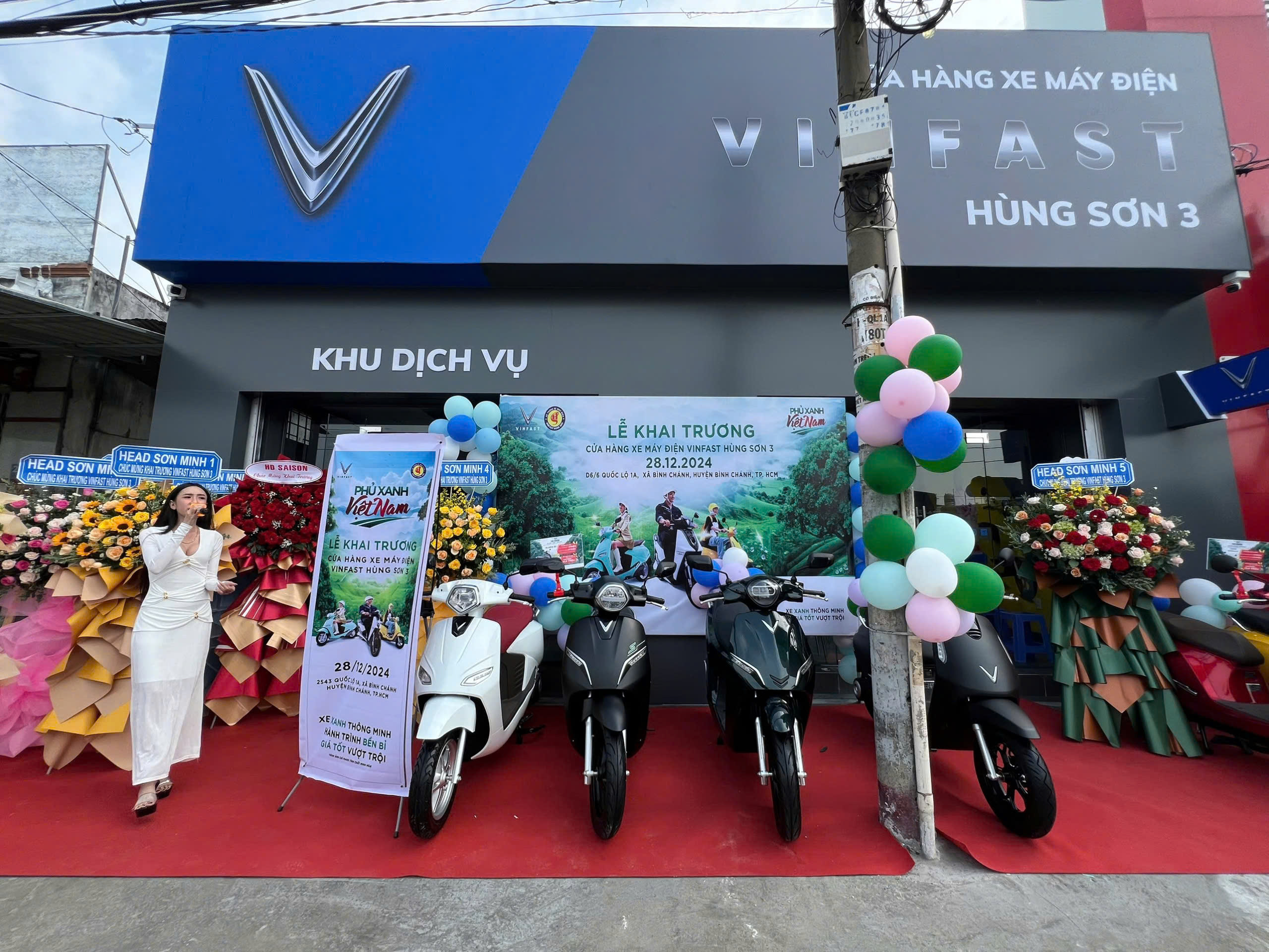 Tưng bừng khai trương cửa h&agrave;ng xe m&aacute;y điện VinFast H&ugrave;ng Sơn 3- Ảnh 1.