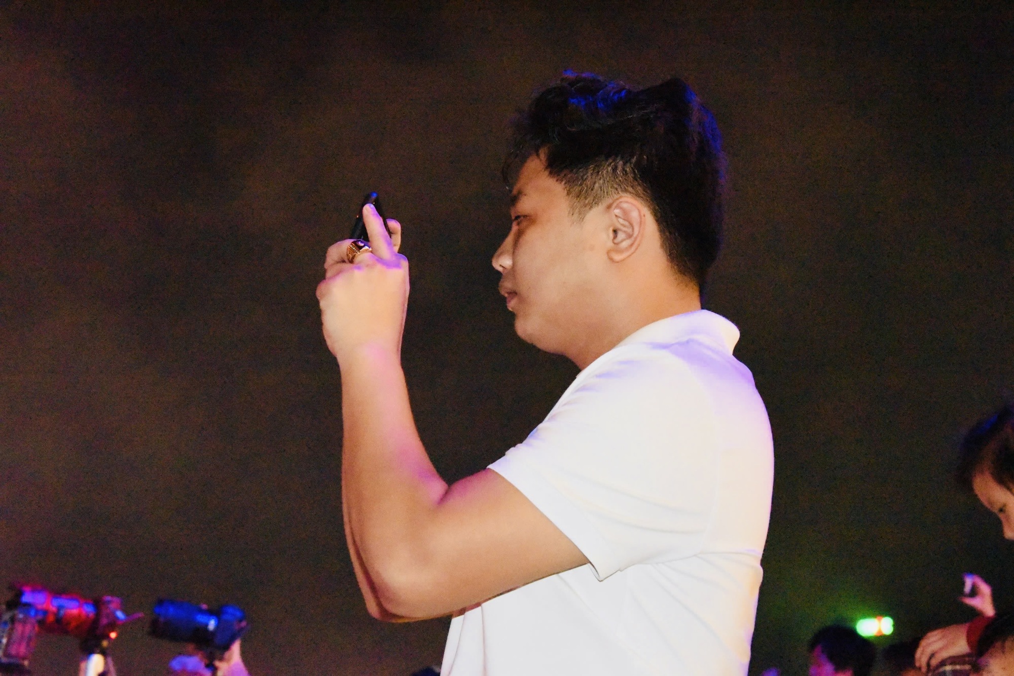 Mãn nhãn với màn trình diễn pháo hoa chào mừng năm mới tại TP.HCM- Ảnh 7. Mãn nhãn với màn trình diễn pháo hoa chào mừng năm mới tại TP.HCM- Ảnh 7.