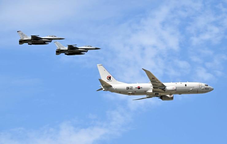 H&agrave;n Quốc kiểm tra h&agrave;ng loạt m&aacute;y bay qu&acirc;n sự sau vụ tai nạn Jeju Air- Ảnh 1.