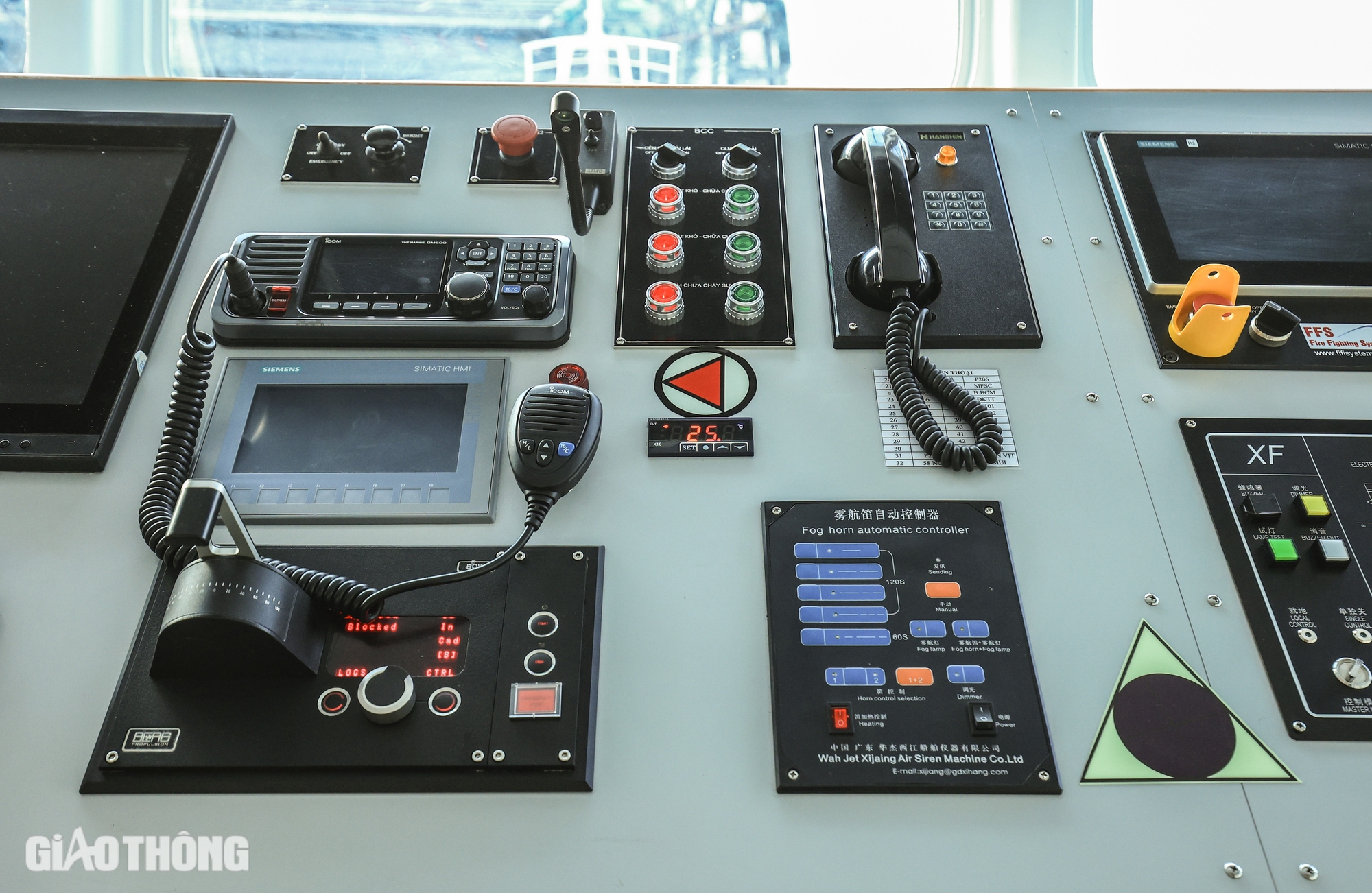 Mục sở thị t&agrave;u t&igrave;m kiếm cứu nạn lớn nhất Việt Nam- Ảnh 4.