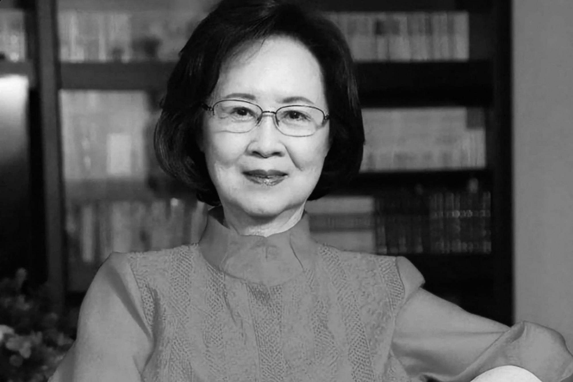 L&acirc;m T&acirc;m Như, Triệu Vy tiễn biệt nh&agrave; văn Quỳnh Dao bằng c&acirc;u thơ n&agrave;y- Ảnh 1.