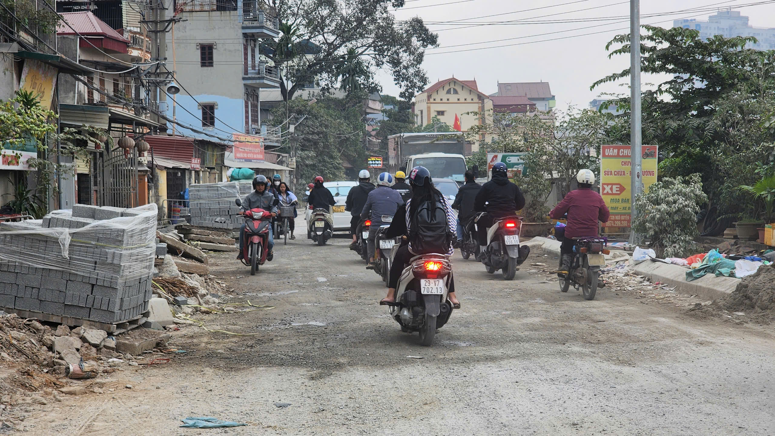 Dân khổ vì dự án nghìn tỷ thi công kiểu đối phó giữa Thủ đô- Ảnh 21. Dân khổ vì dự án nghìn tỷ thi công kiểu đối phó giữa Thủ đô- Ảnh 21.