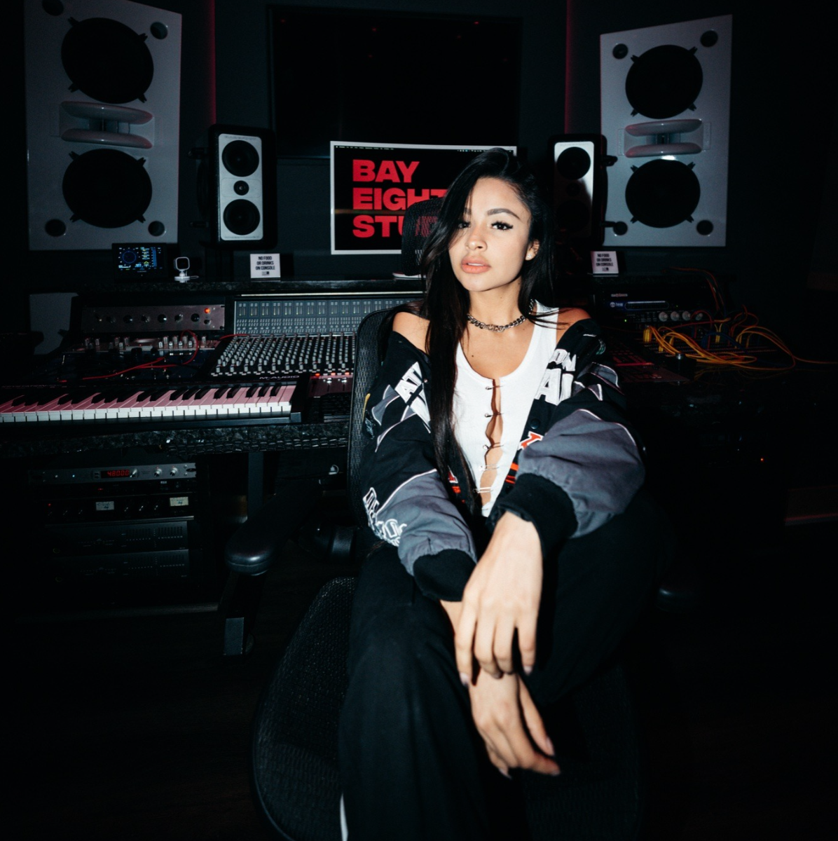 Một năm đầy sóng gió của HYBE: Đấu tố nội bộ, cáo buộc bóc lột cho tới mua giải- Ảnh 4. Một năm đầy sóng gió của HYBE: Đấu tố nội bộ, cáo buộc bóc lột cho tới mua giải- Ảnh 4.