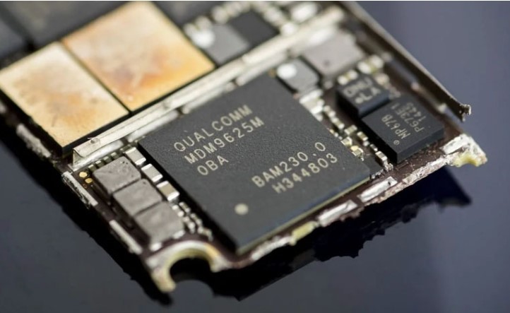 Apple công bố dự án đầy tham vọng cạnh tranh Qualcomm- Ảnh 1. Apple công bố dự án đầy tham vọng cạnh tranh Qualcomm- Ảnh 1.