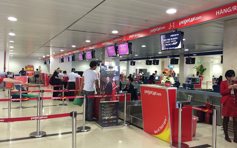 Đề xuất tạm ho&atilde;n xuất cảnh với c&aacute; nh&acirc;n nợ thuế từ 10 triệu đồng trở l&ecirc;n