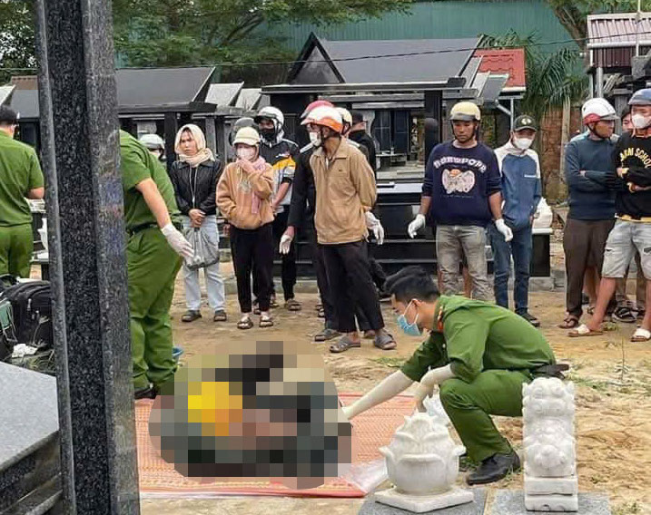 S&aacute;t hại bạn nhậu, chở thi thể đến nghĩa trang phi tang- Ảnh 1.