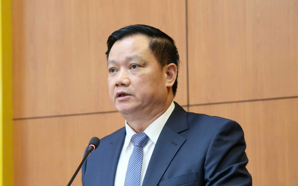 Bộ Ch&iacute;nh trị chuẩn y chức B&iacute; thư Tỉnh ủy Th&aacute;i B&igrave;nh với &ocirc;ng Nguyễn Khắc Thận- Ảnh 2.