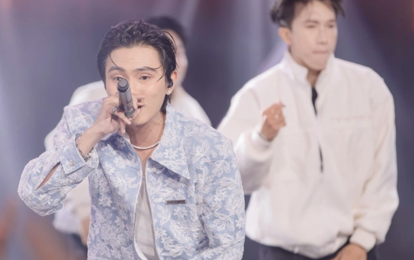 Rap Việt bị chỉ trích dàn dựng kịch bản, dọn đường cho bạn thân Hiếu Thứ Hai- Ảnh 6. Rap Việt bị chỉ trích dàn dựng kịch bản, dọn đường cho bạn thân Hiếu Thứ Hai- Ảnh 6.