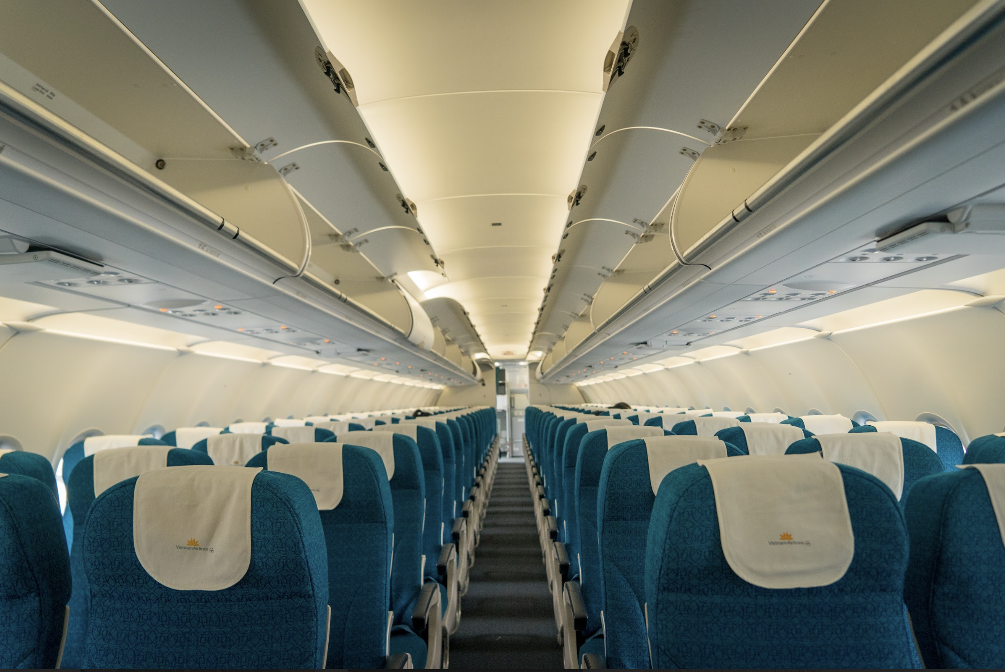 Vietnam Airlines dồn dập đ&oacute;n t&agrave;u bay mới trước cao điểm Tết 2025- Ảnh 2.