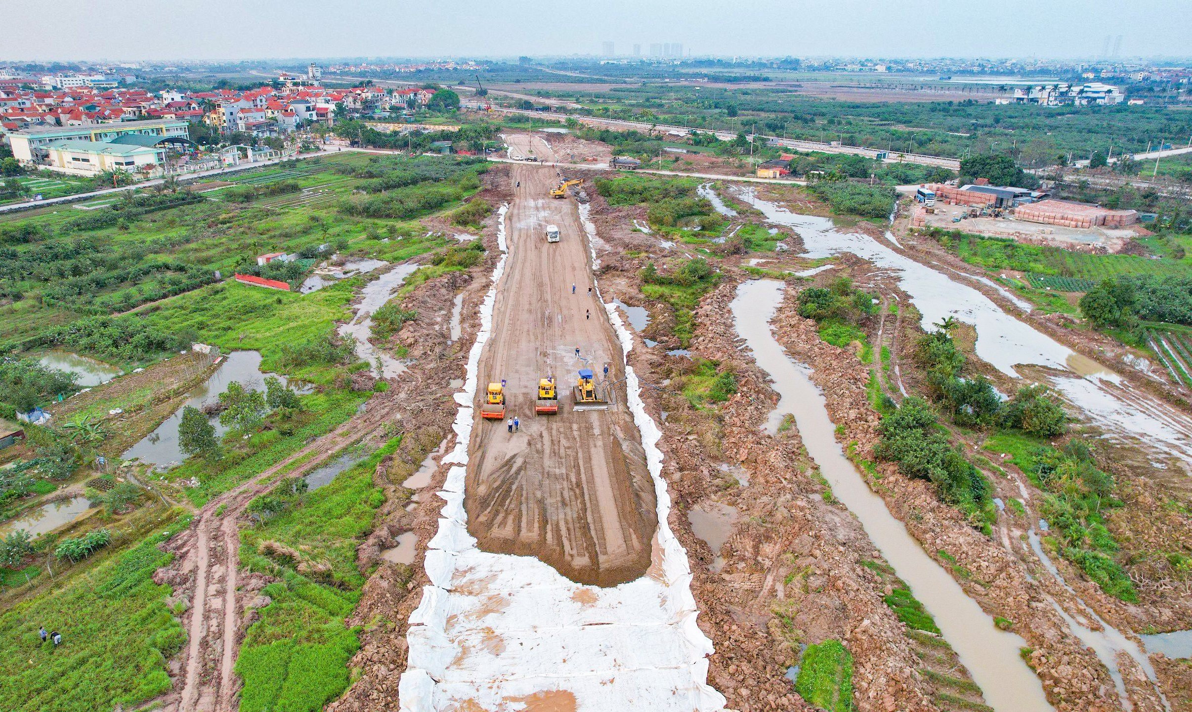Đầu năm nh&igrave;n lại tiến độ thi c&ocirc;ng 7 cao tốc, 2 đường v&agrave;nh đai- Ảnh 1.